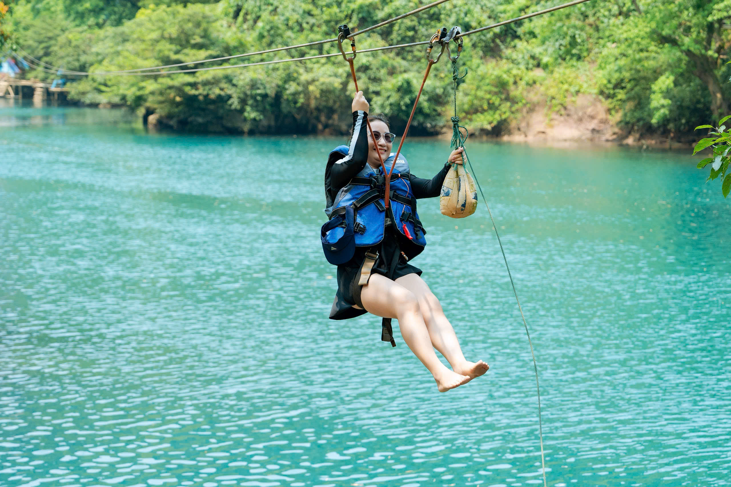 zipline-song-chay-hang-toi